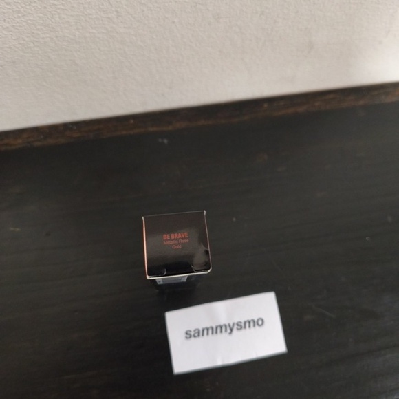 Realher Metallic Matte Liquid Lipstick, BE BRAVE metallic rose gold x3 - Picture 5 of 6